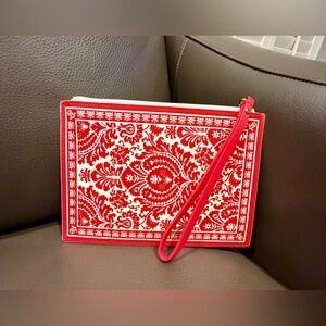 Kate Spade New York "Place Your Bets" Ace of Hearts Bella Wristlet/Clutch